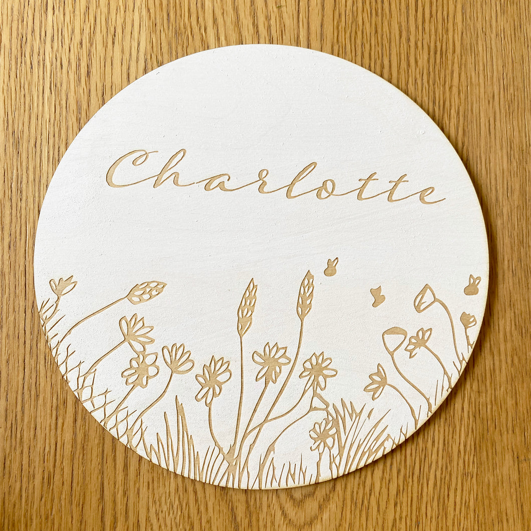 Round Meadow Room Sign